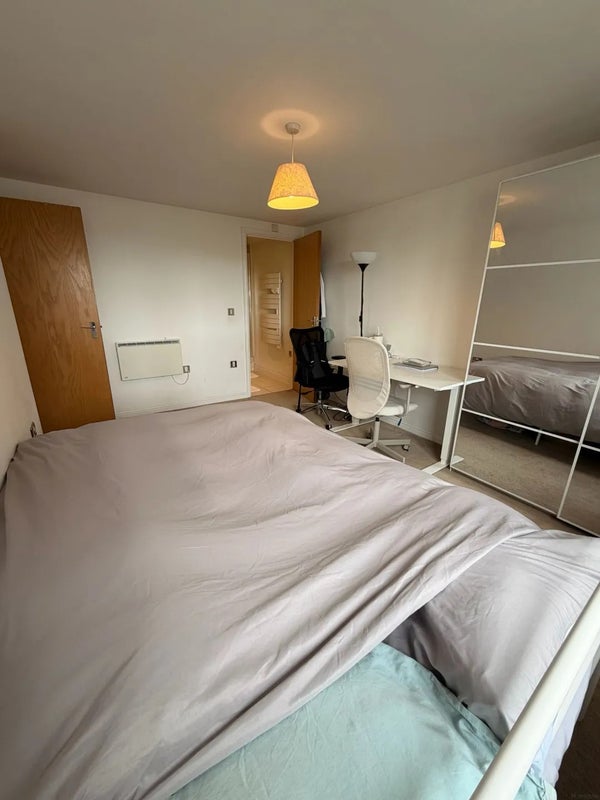 Room Broadway in Greater London