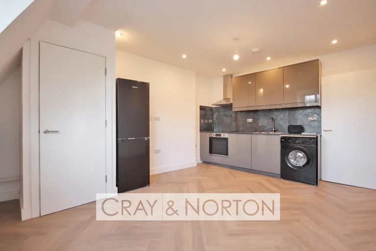 Flat North End in London