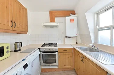 Flat Upper Tachbrook Street in City of Westminster