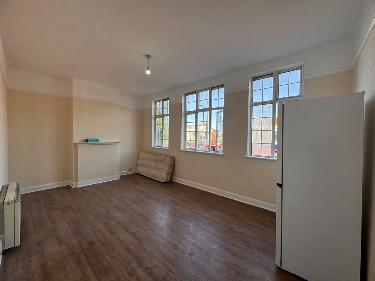 Flat The Broadway in Greater London