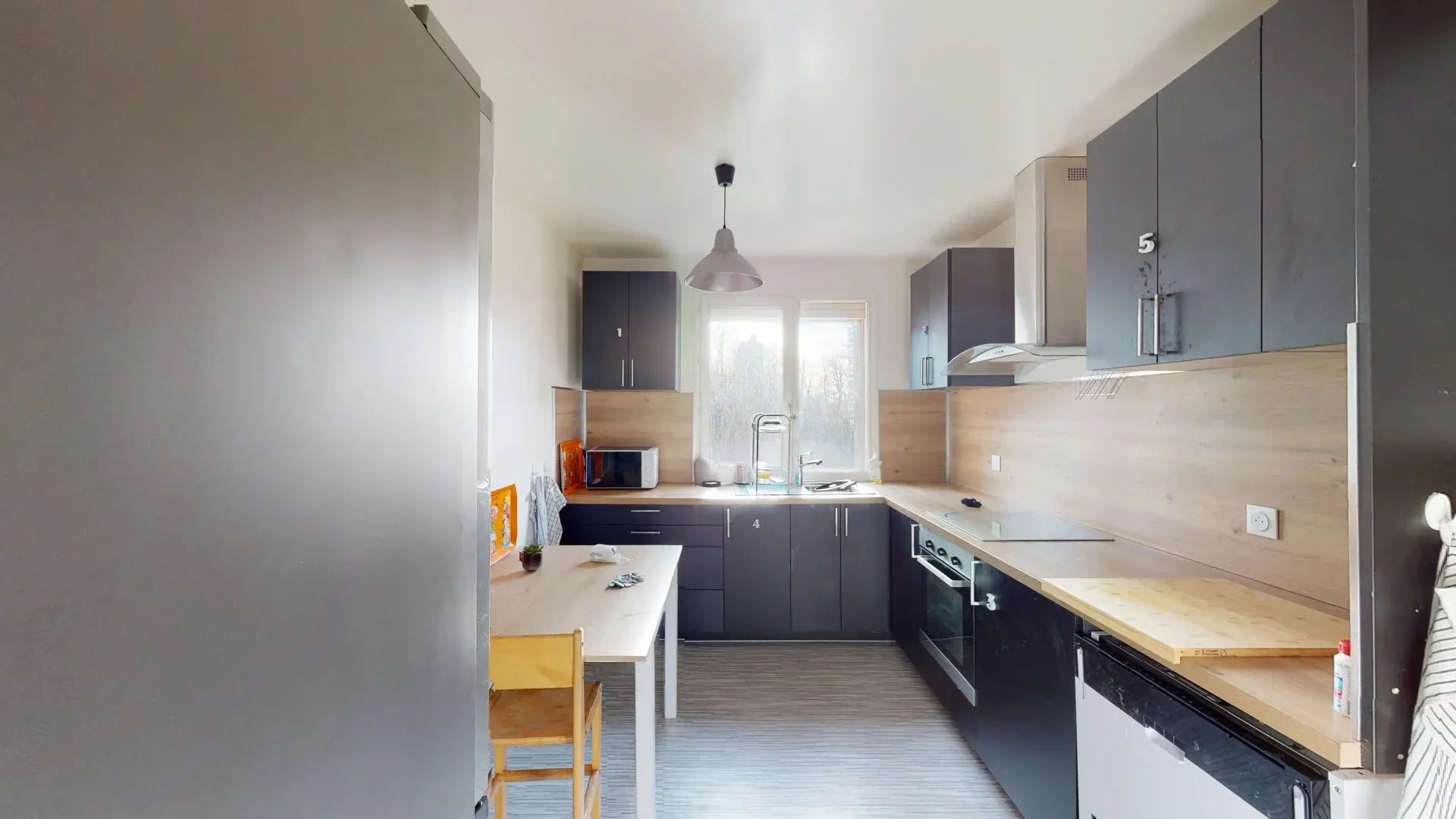 Appartement Avenue du Parc aux Biches à Évry