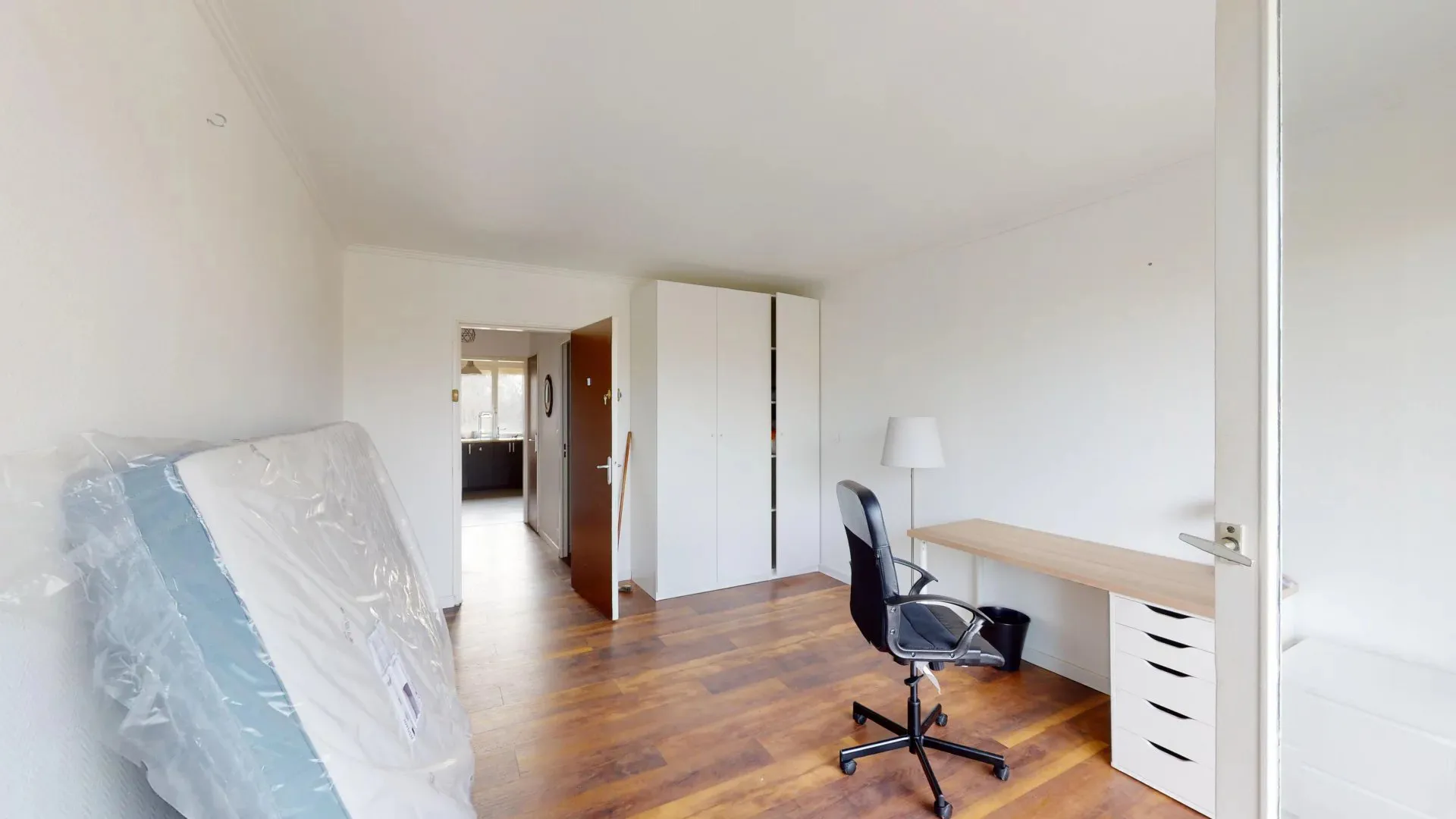 Appartement Avenue du Parc aux Biches à Évry
