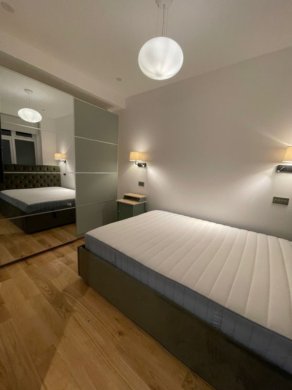 Room Ravensbourne Road in Greater London