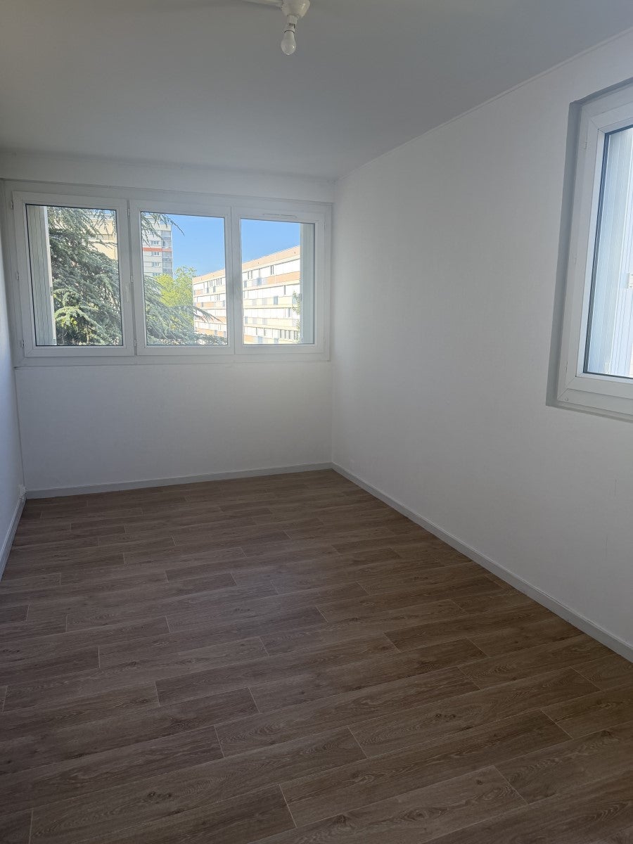 Appartement Rue George Sand à Is-sur-Tille