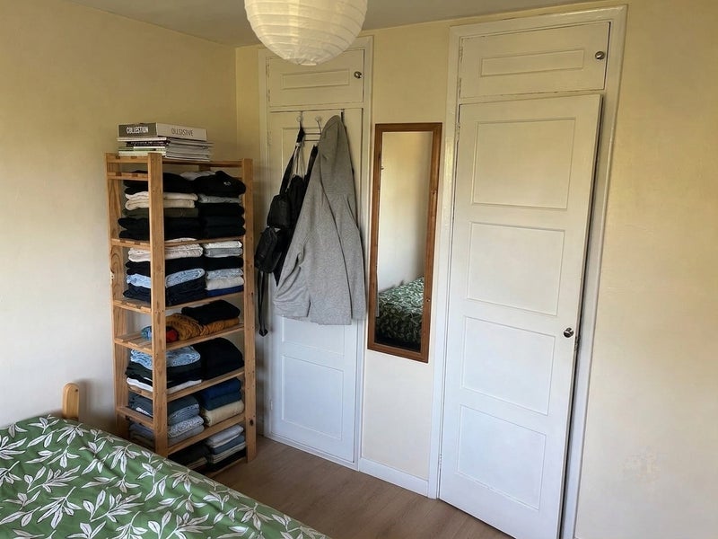 Room Broadhurst Gardens in Greater London