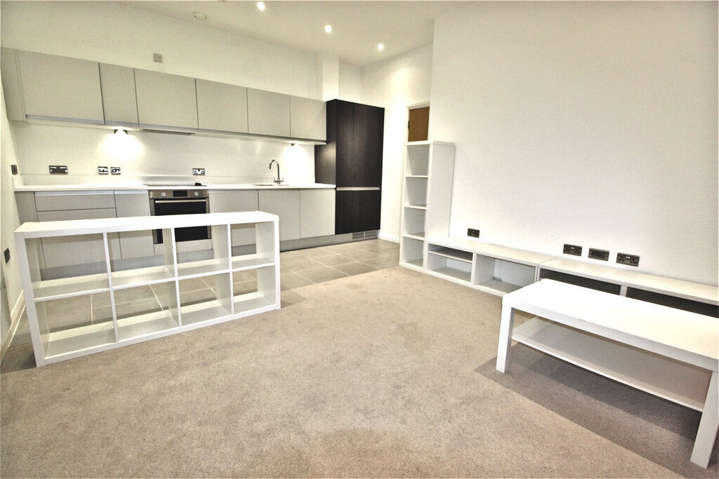 Flat Smithford Way in Coventry