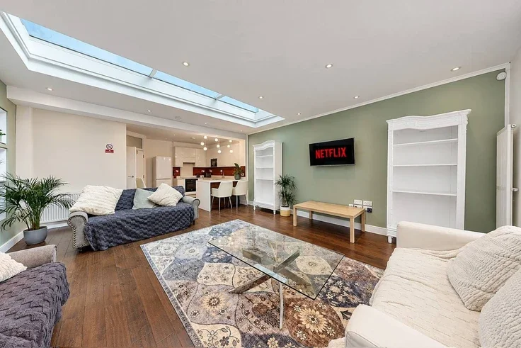 House The Grange in Greater London