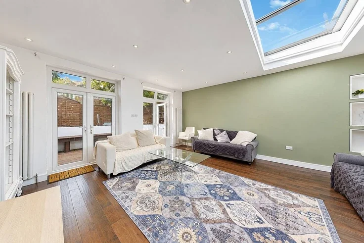 House The Grange in Greater London
