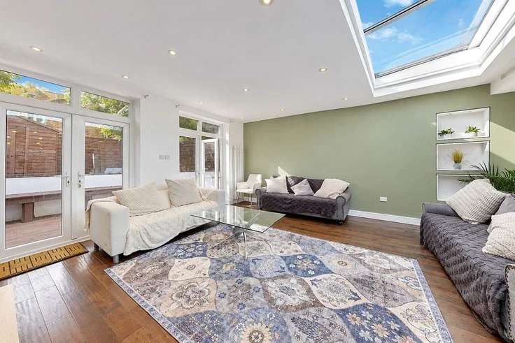 House The Grange in Greater London