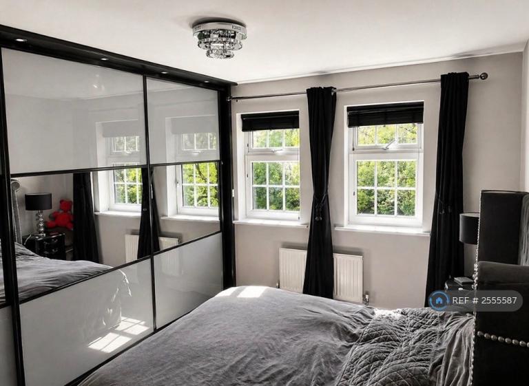 House Worlington Close in Chorley