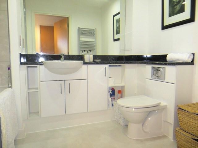 Flat Elmira Street in Greater London