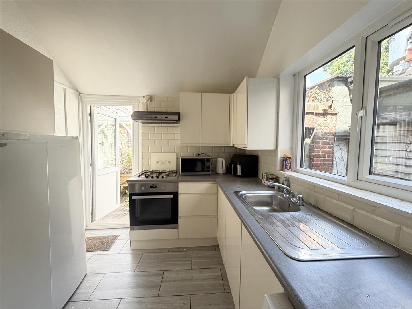 Flat Widmore Road in Greater London