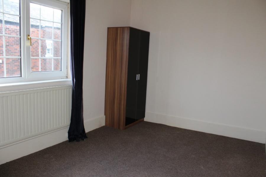 Flat Moorhall Street in Preston