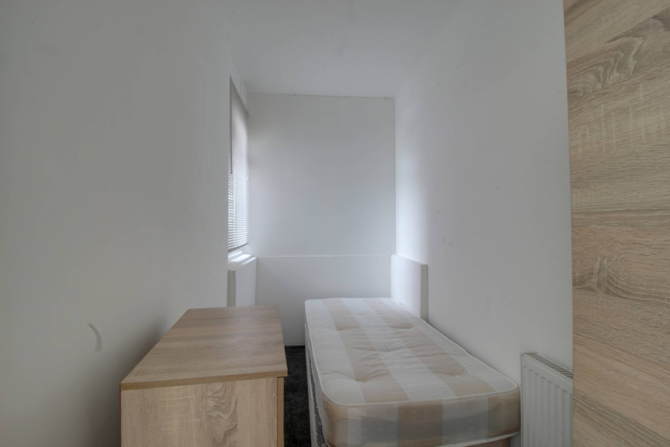 Flat Portland Road in Greater London