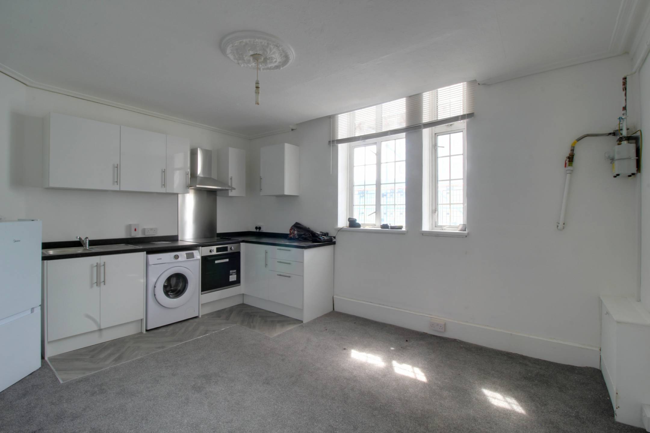 Flat Portland Road in Greater London