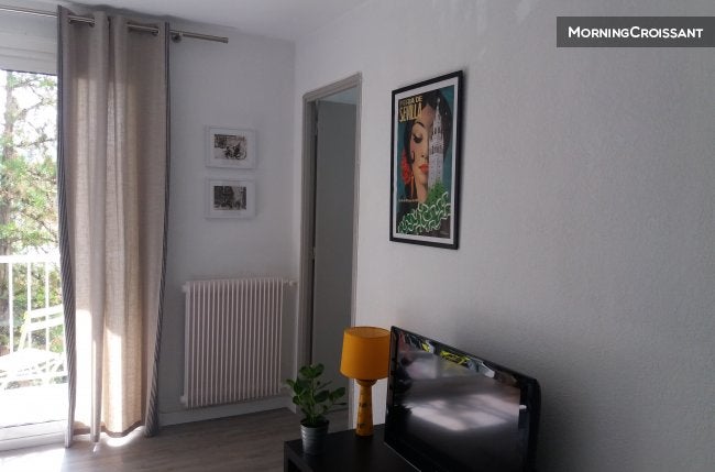 Flat Rue Mion Saint-Michel in Montpellier