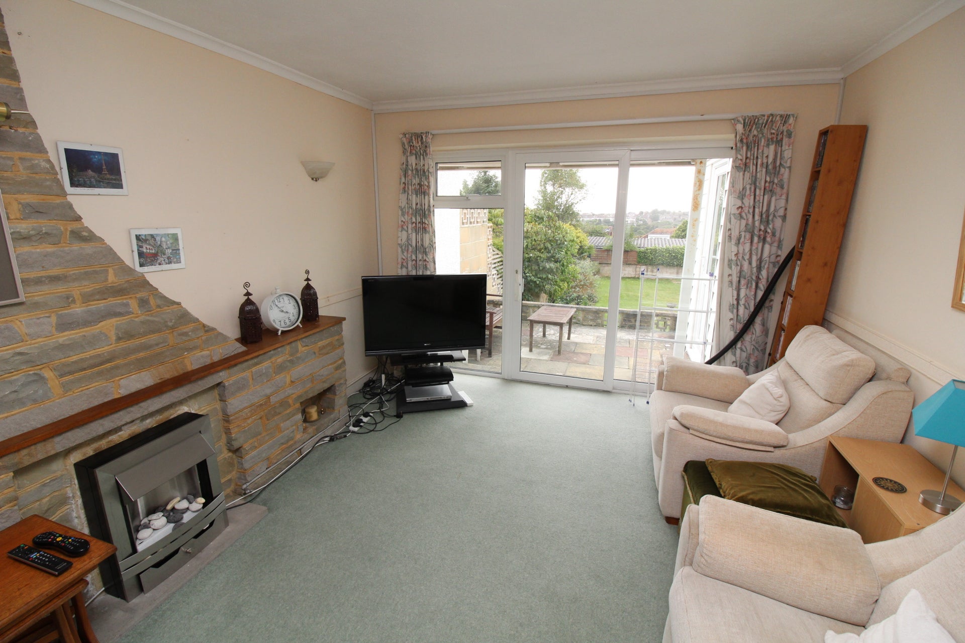 Room Poplar Avenue in Portslade by Sea