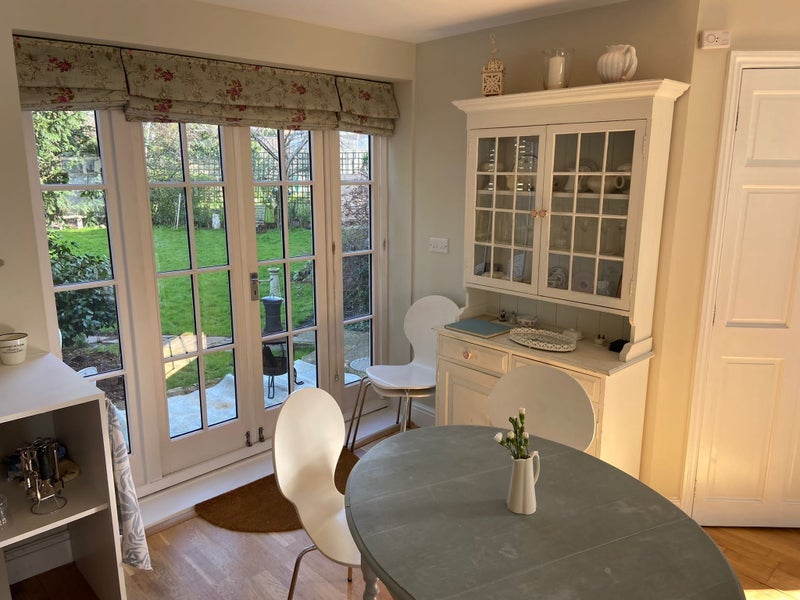 Flat Uffington Road in Greater London