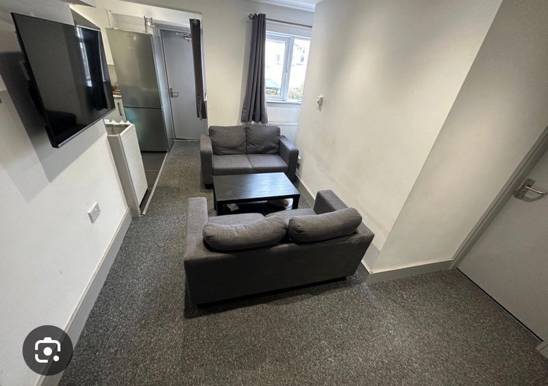 Room Bournbrook Road in Birmingham