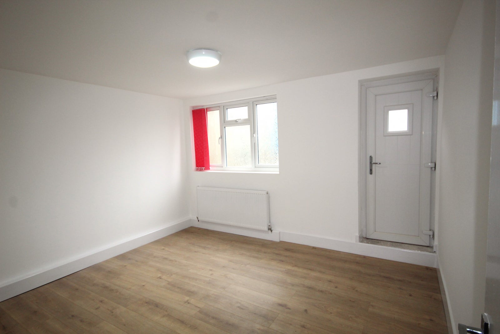Flat Slough Lane in London