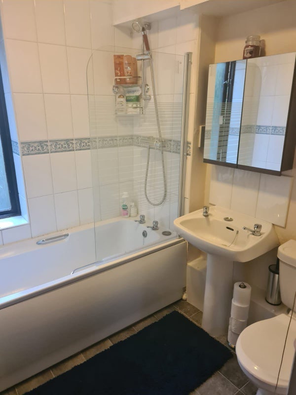 Room Torrington Place in Greater London