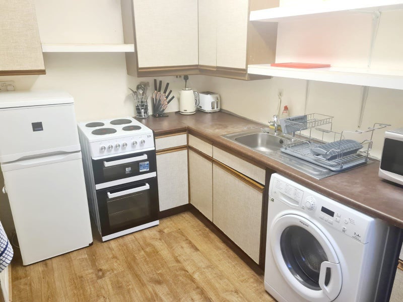 Room Torrington Place in Greater London