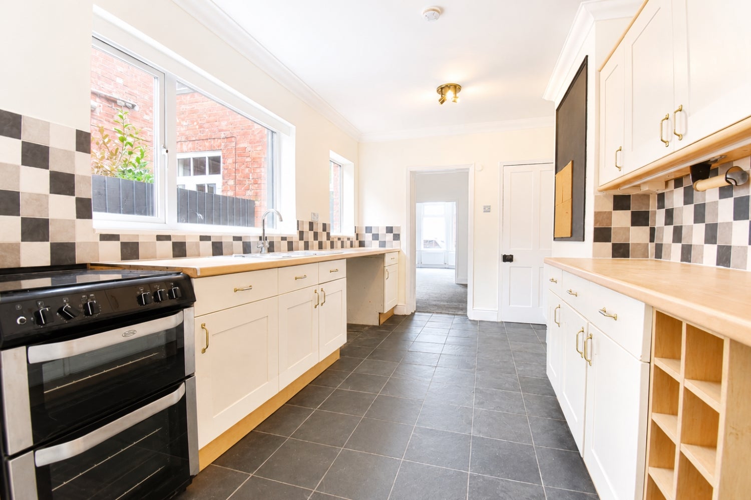House King Street in Earls Barton