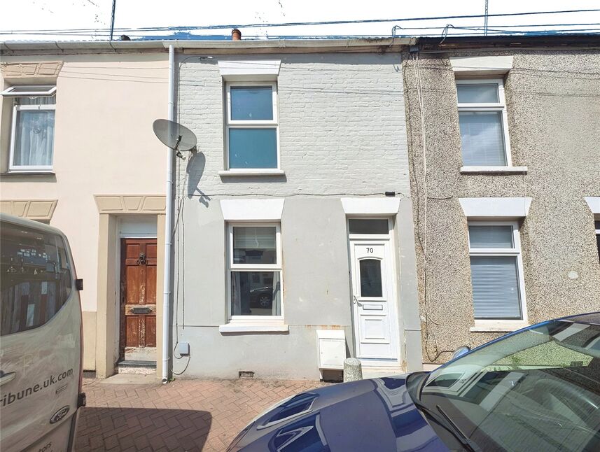 Flat Unity Street in Borough of Swale