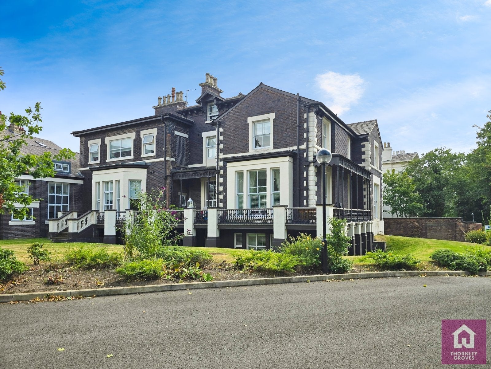 Flat Windermere Terrace in Liverpool