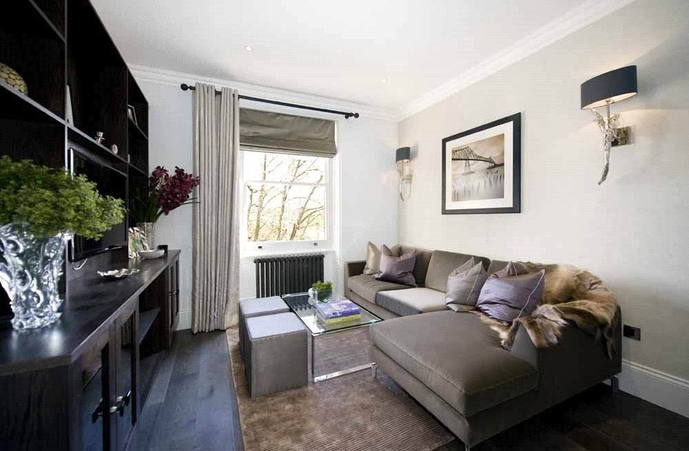 Flat Sloane Gardens in Greater London