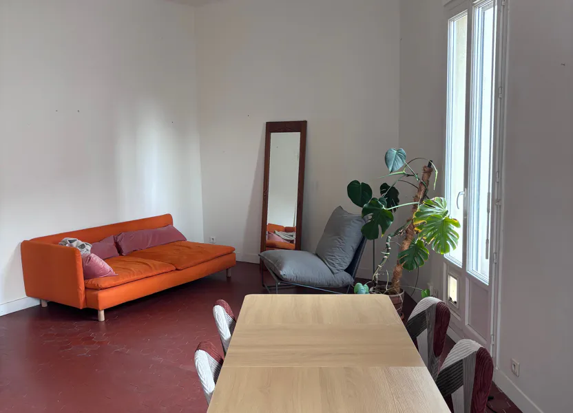 Flat Rue Saint-Pierre in Marseille