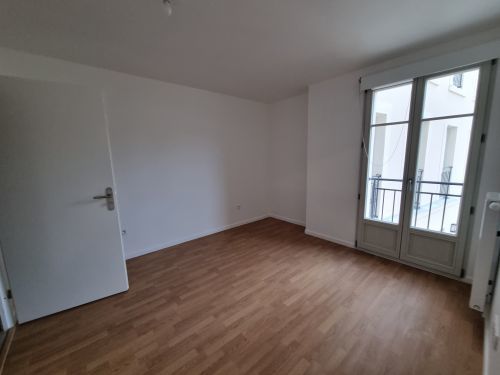 Flat Rue de la Traverse in Pontoise