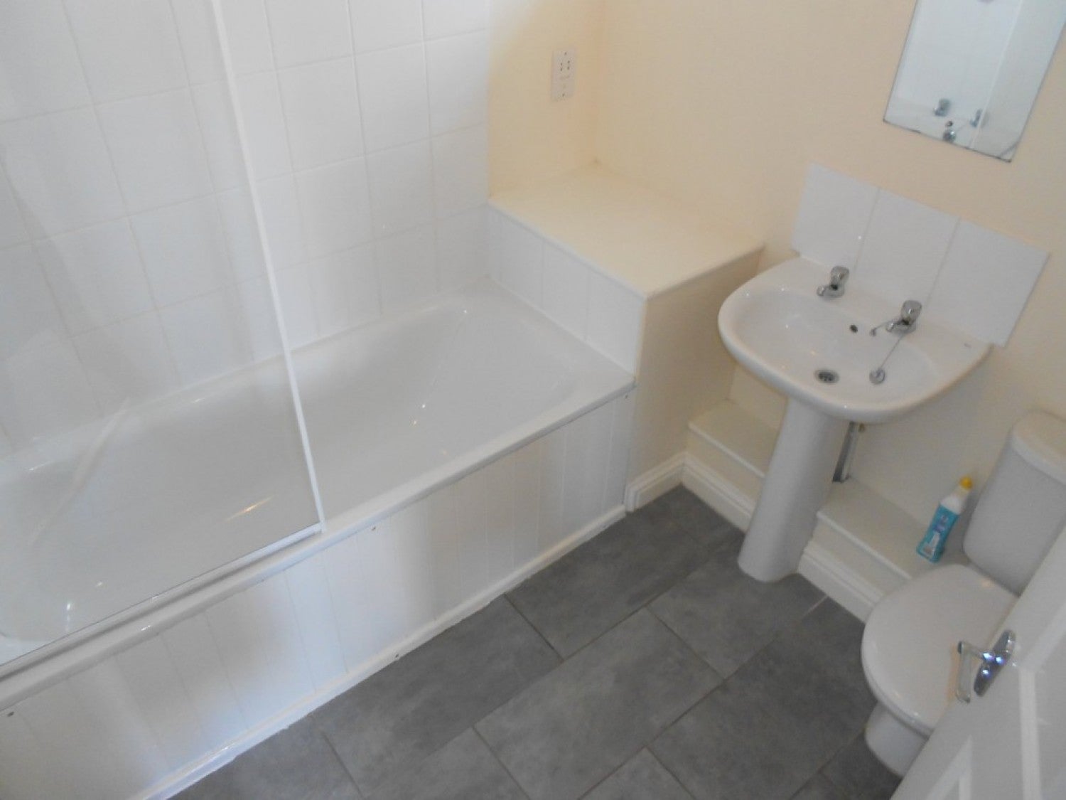 Flat Hendford in Yeovil
