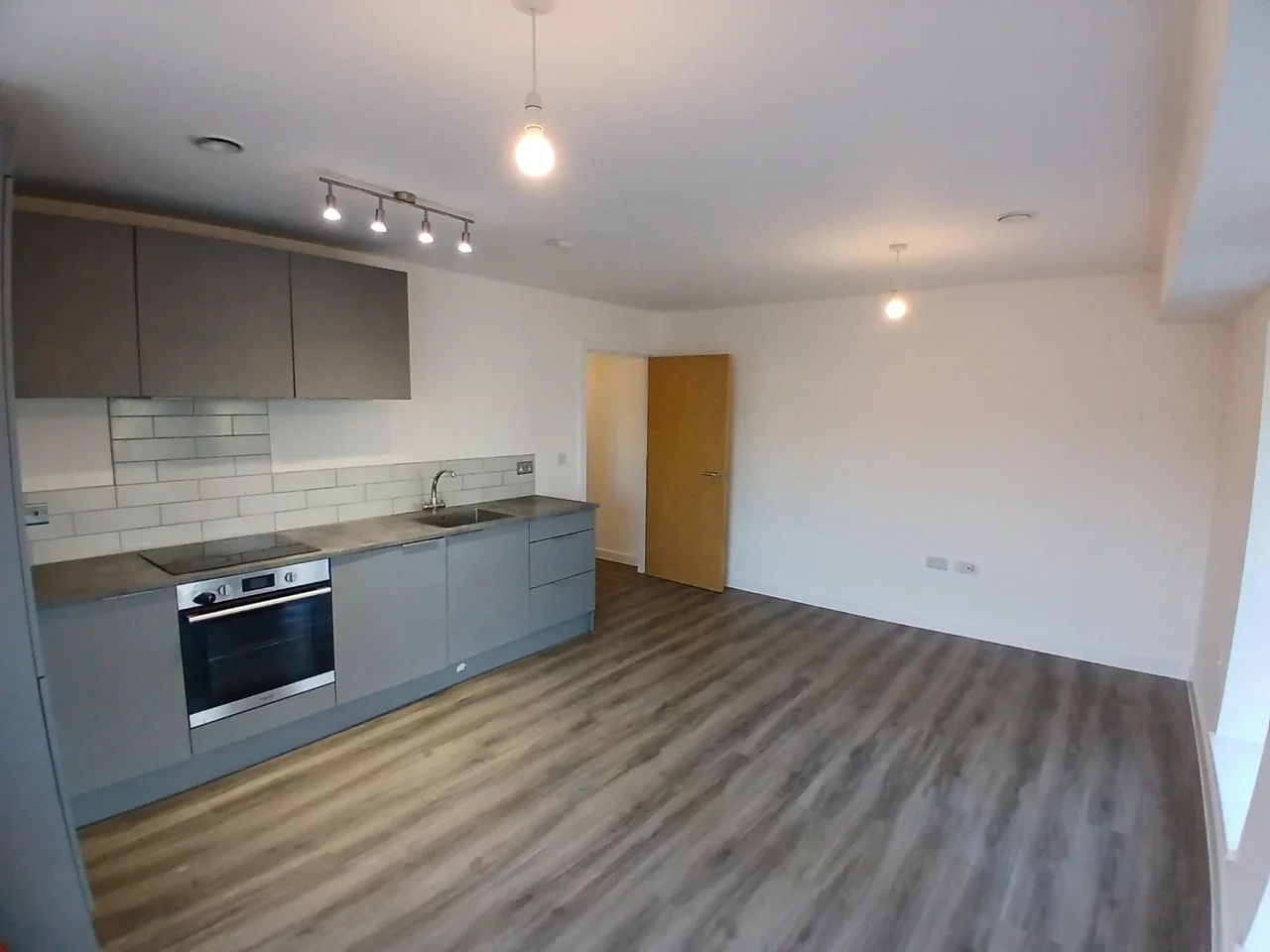 Flat Stapleton Road in Bristol