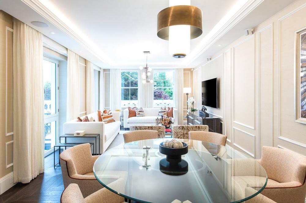 Flat Prince of Wales Terrace in Greater London