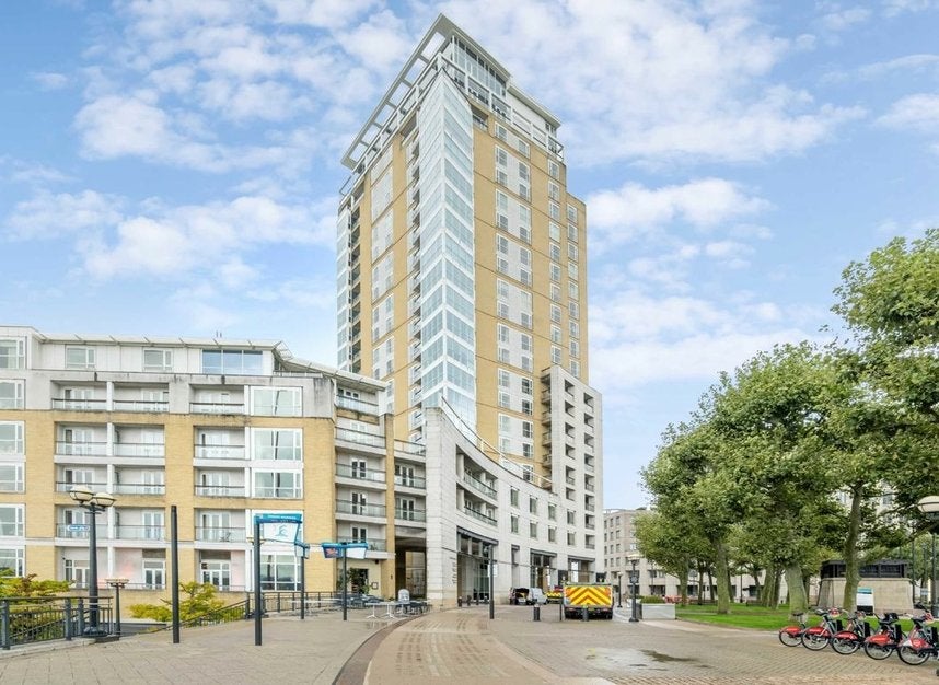 House Westferry Circus in Greater London