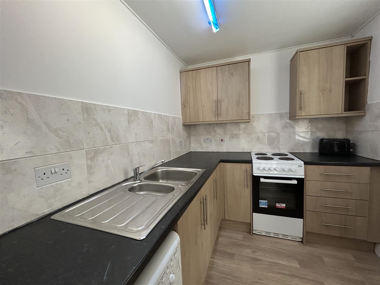 Flat Cedar Road in Cumbernauld