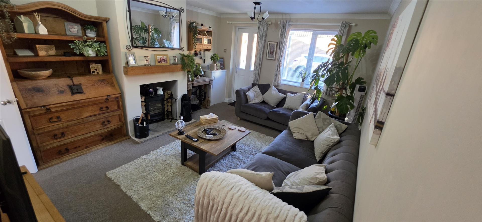 House Pound Piece in Maiden Newton
