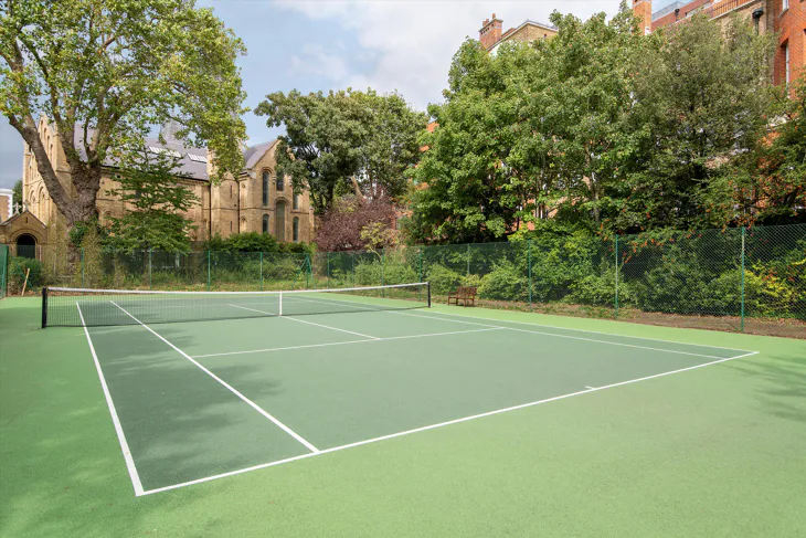 House Coleridge Gardens in Greater London