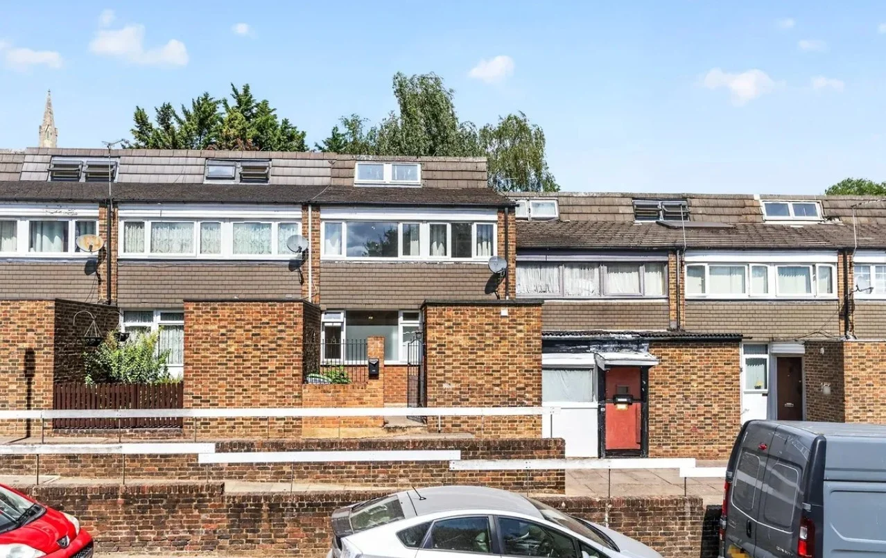 House Linstead Way in Greater London