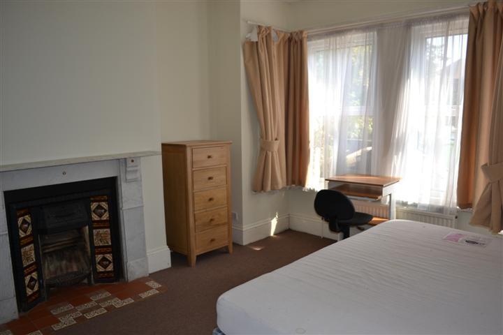 Flat Stafford Road in Southampton