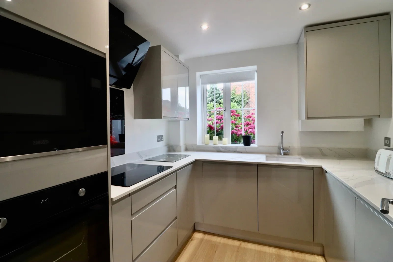 House Walnut Walk in Lichfield
