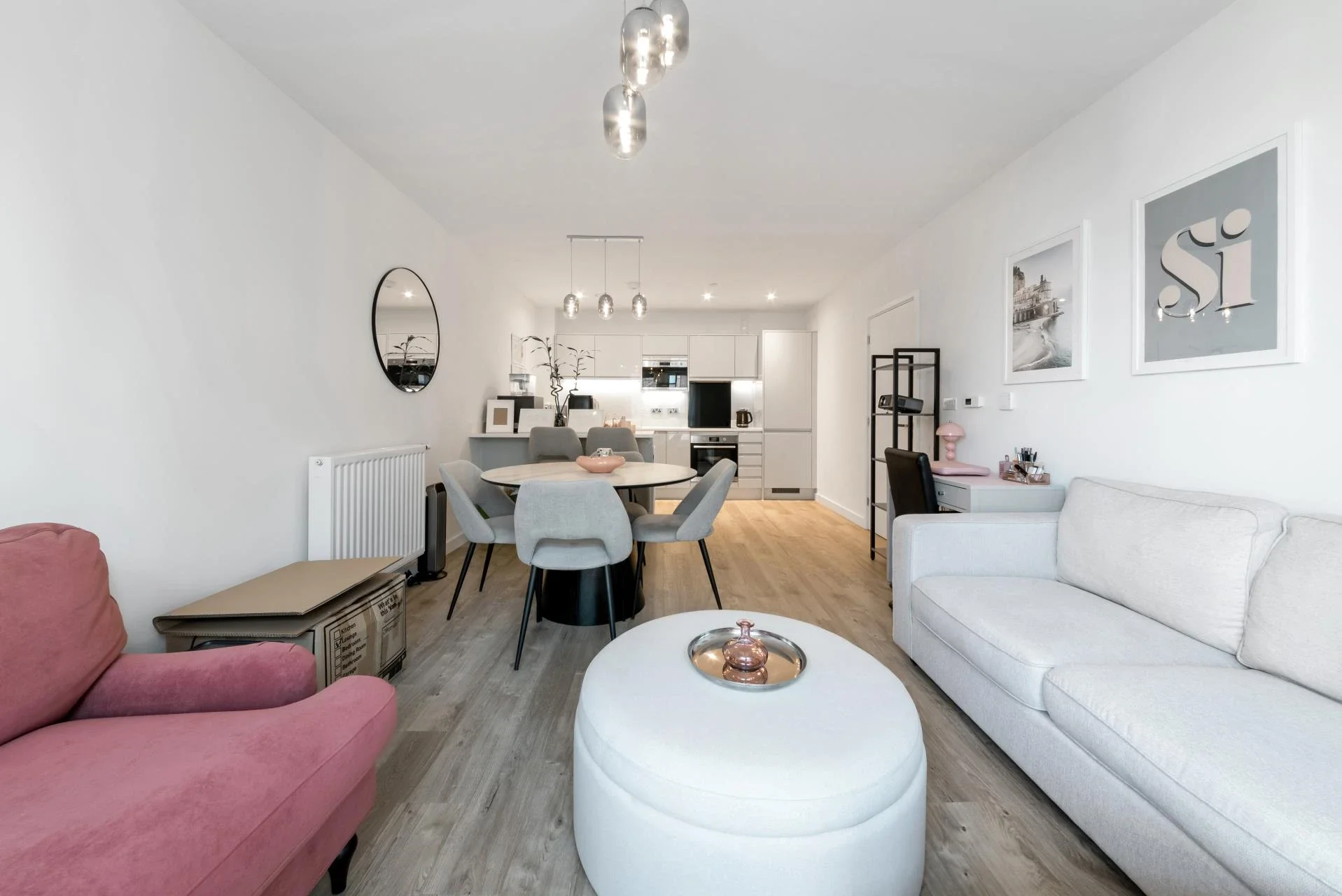 Flat North Woolwich Road in Greater London
