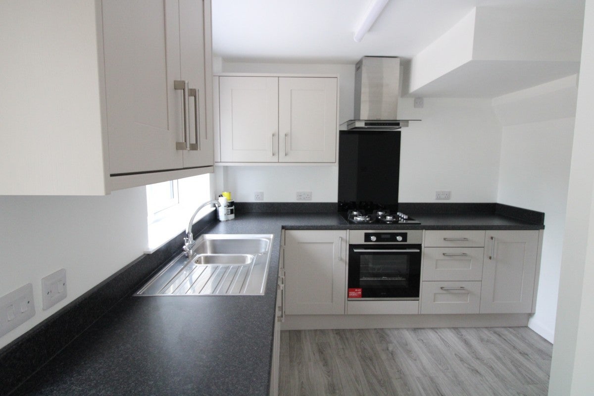 House Bryer Close in Bridgwater