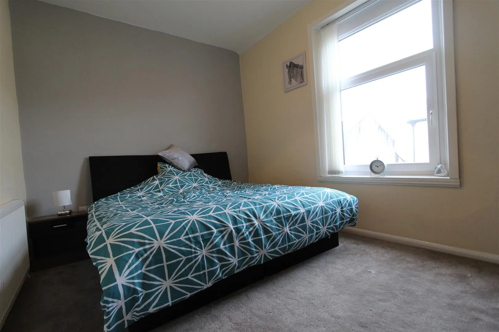 Room Briercliffe Road in Burnley