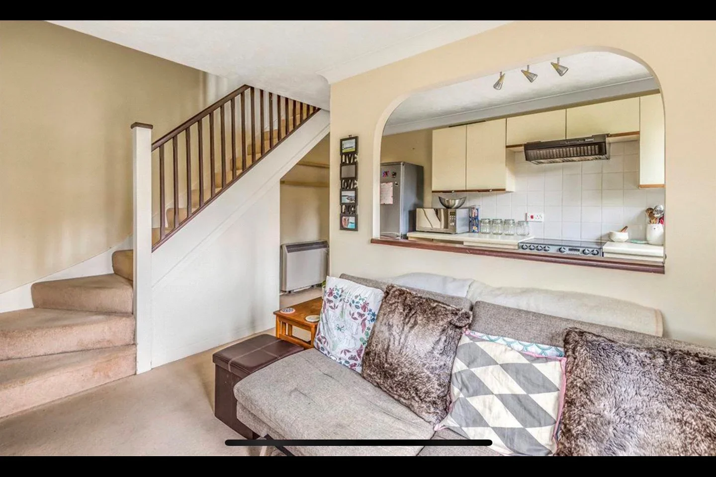 House Dairyman's Walk in Guildford