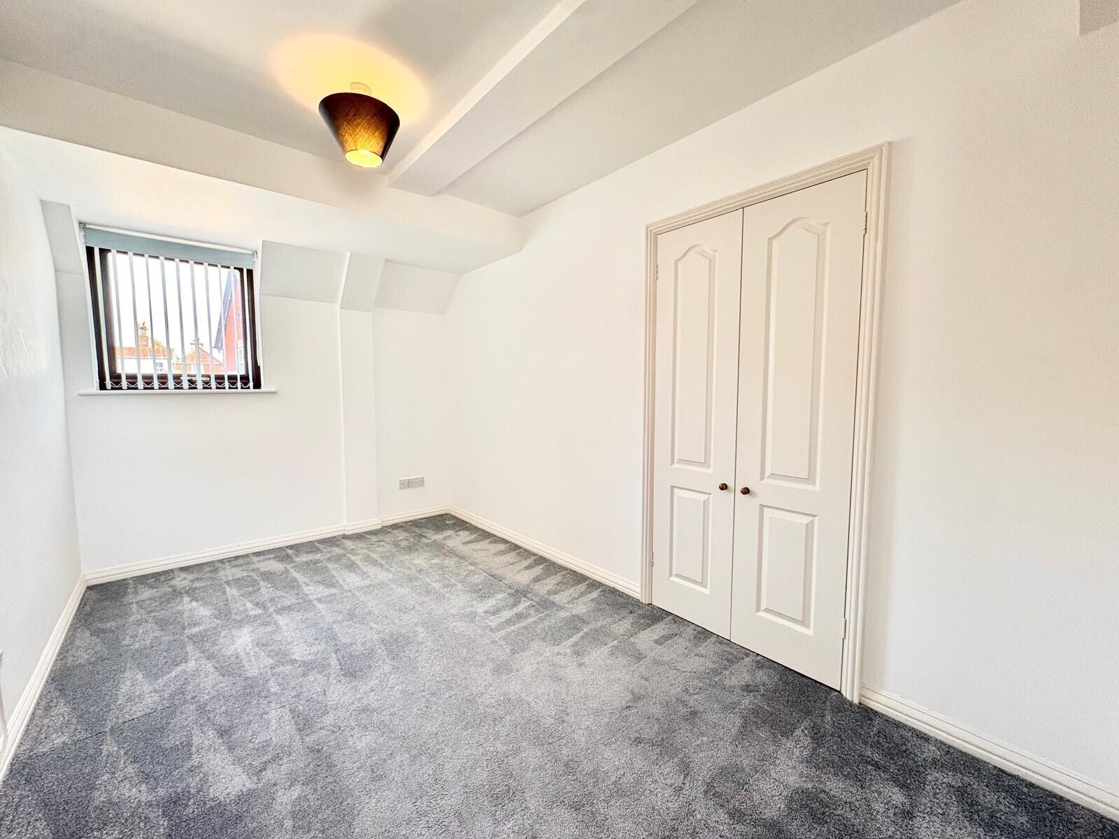 Flat Pelham Terrace in Emsworth