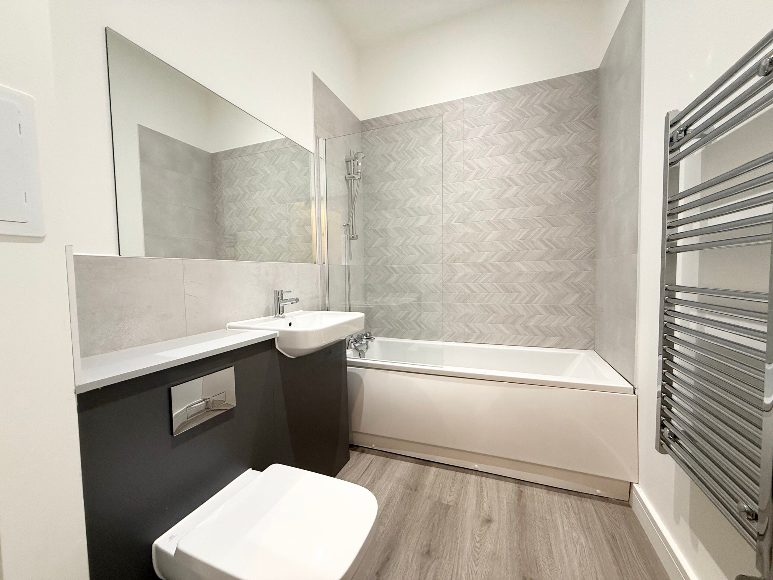 Flat Oundle Road in Peterborough