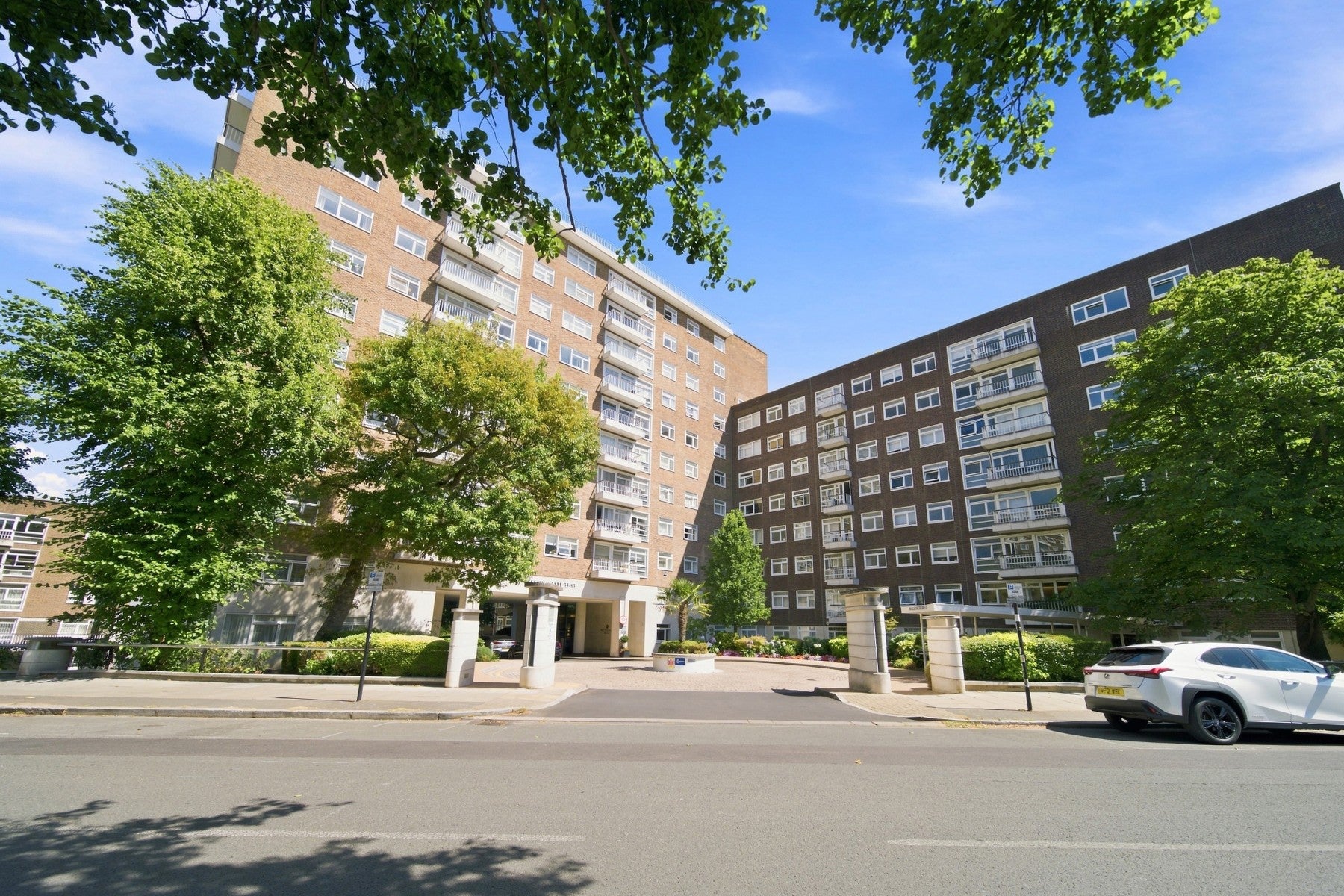Flat St John's Wood Park in London