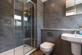 Flat Finchley Road in City of Westminster